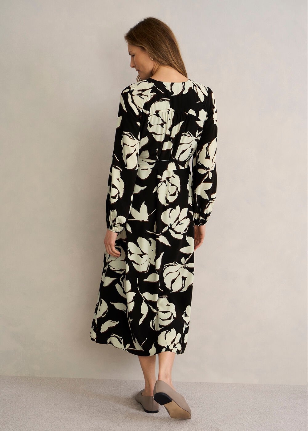 Evelyn Dress, Black Sandstone, hi-res