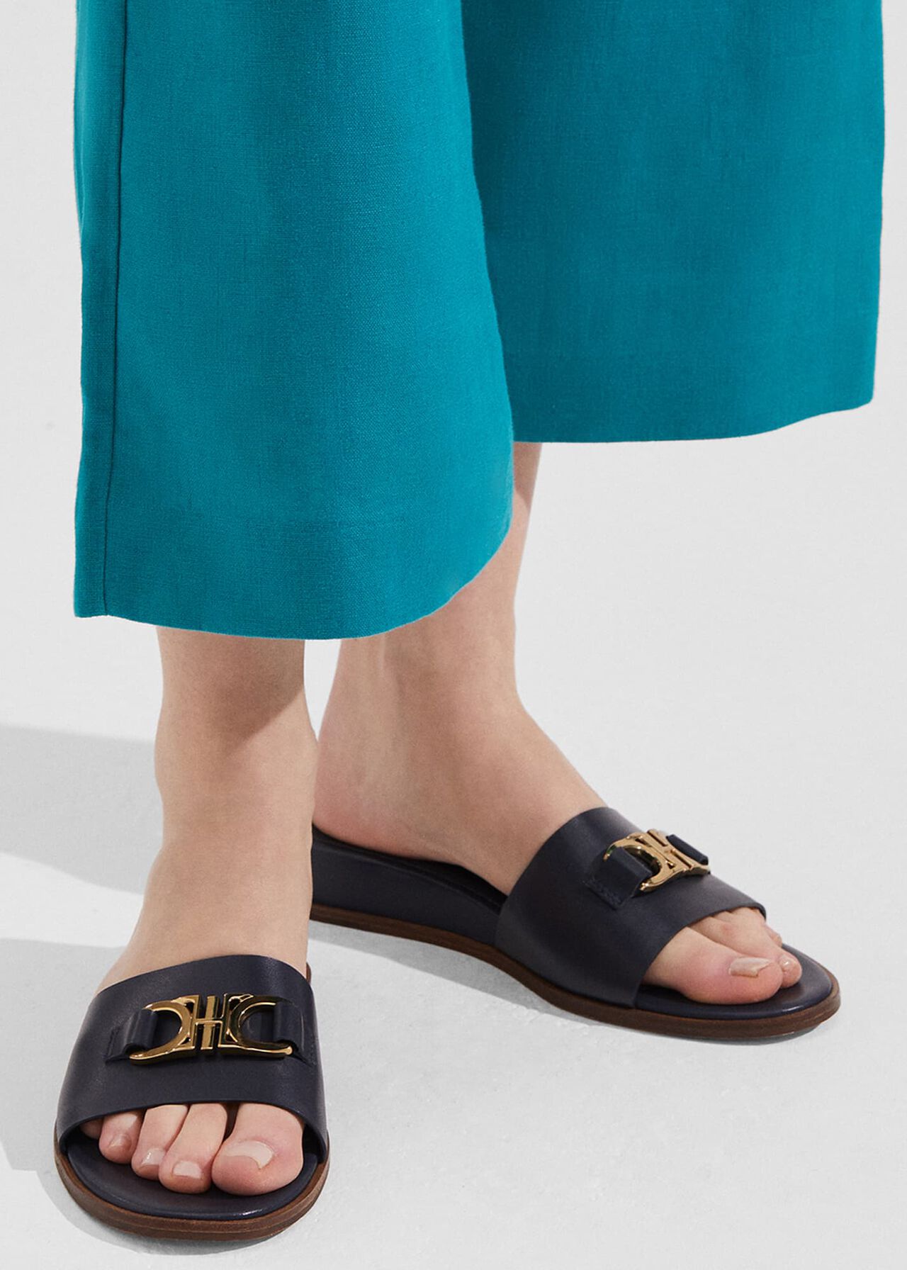 Beatrix Sandal, Navy, hi-res