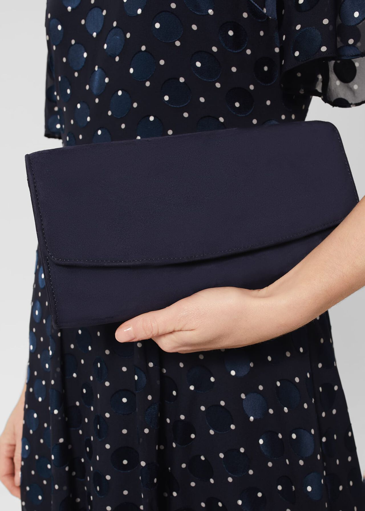 Sarah Clutch, Midnight, hi-res