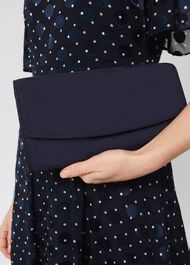 Sarah Clutch, Midnight, hi-res