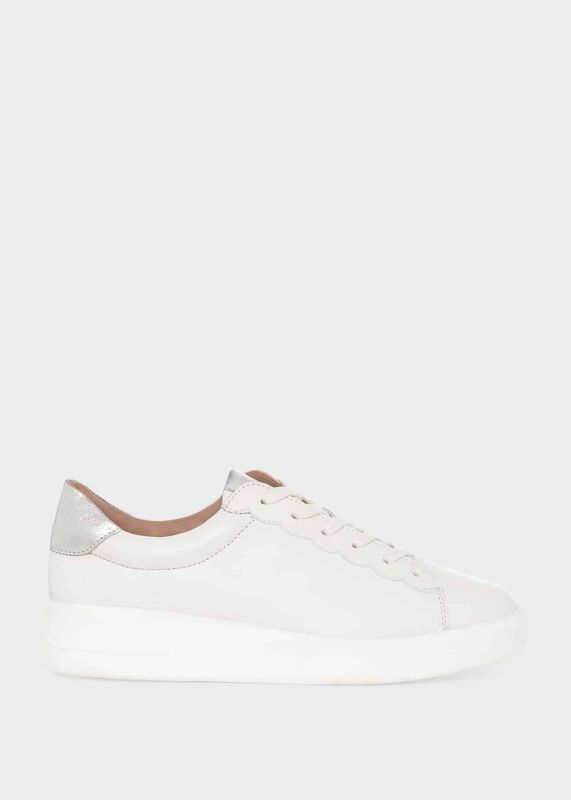 Mollie Trainer