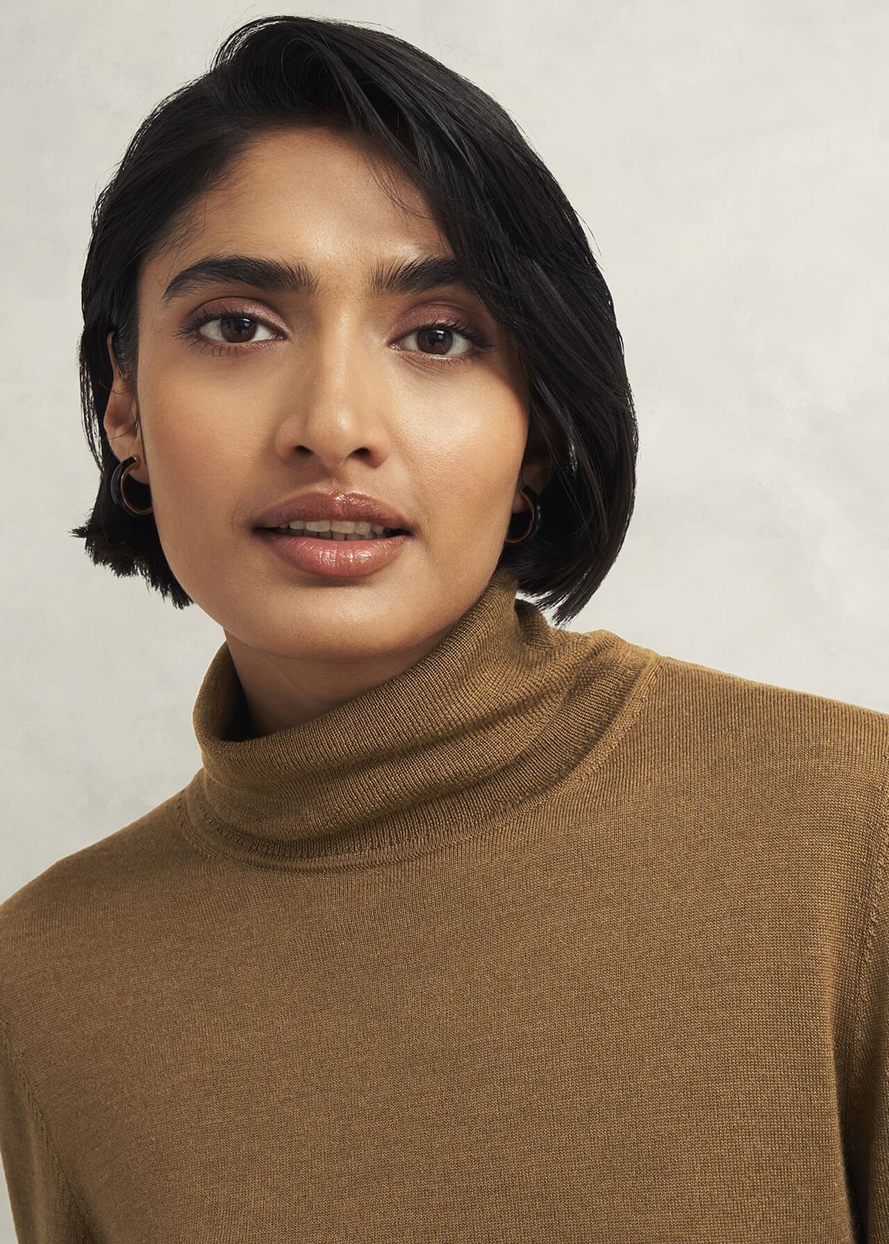 Clarendon Wool Silk Roll Neck Sweater, Classic Vicuna, hi-res