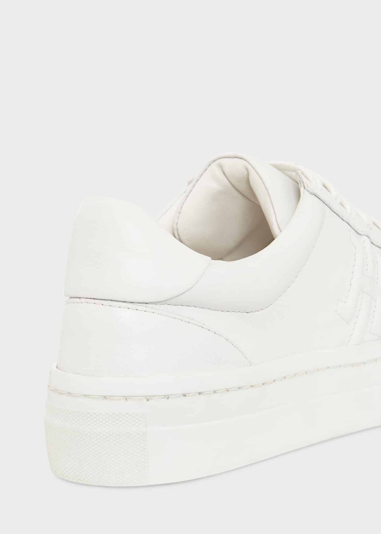 Simone Trainer, White, hi-res