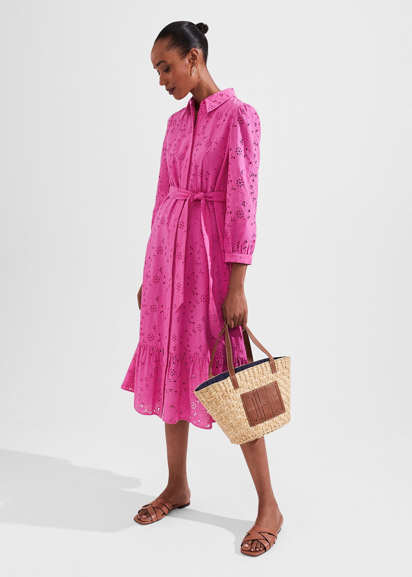 Broderie dress 2025