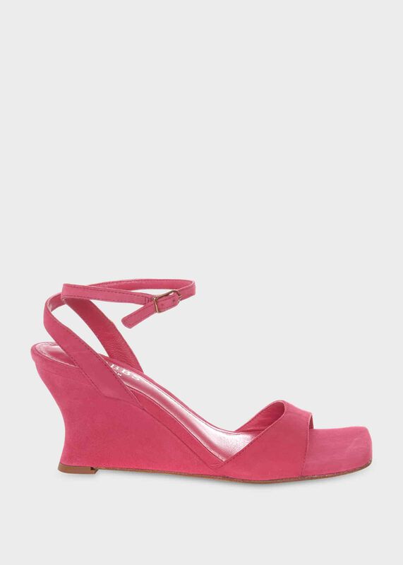 Cordelia Wedge
