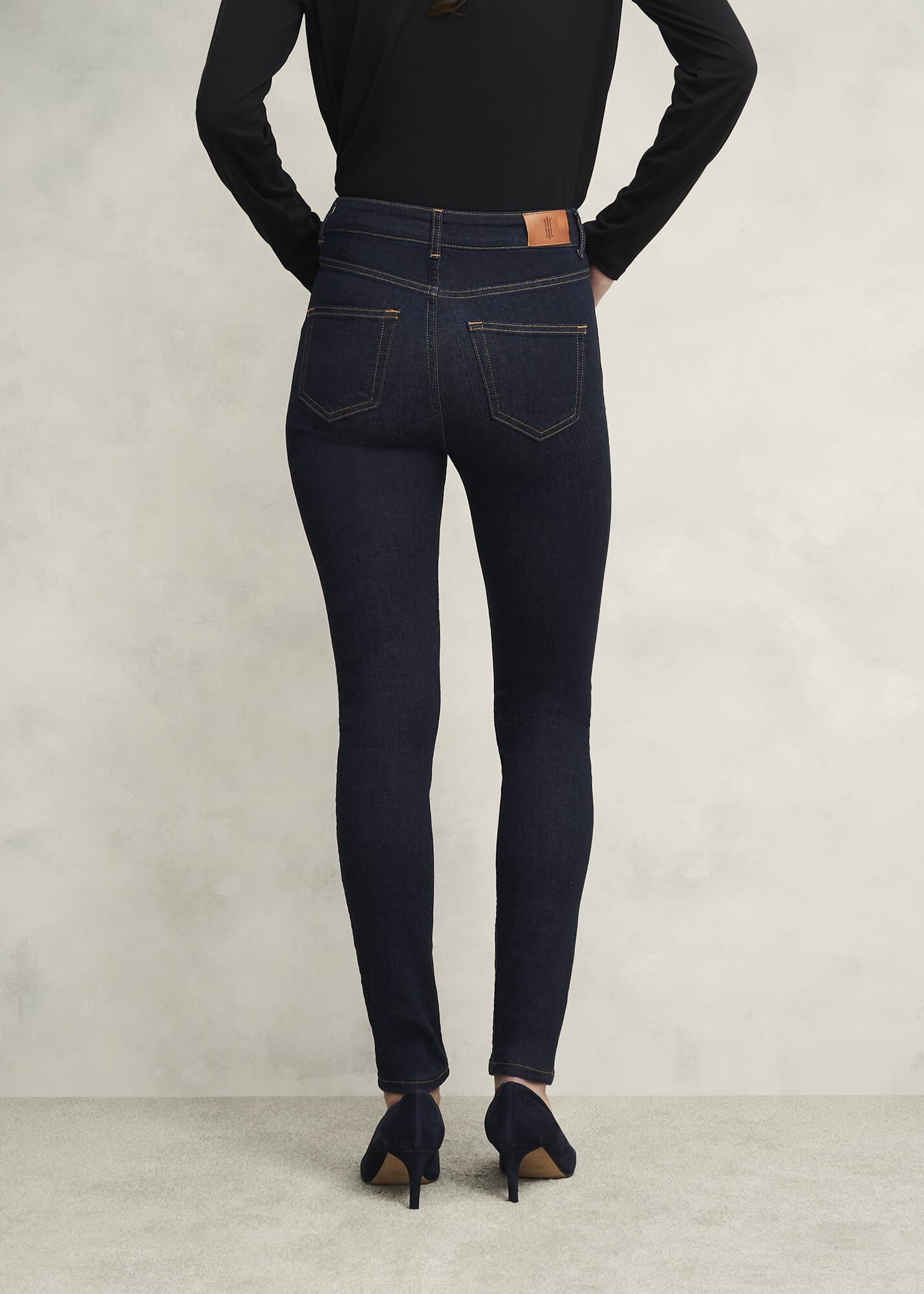 Gia Sculpting Jeans | Hobbs US |