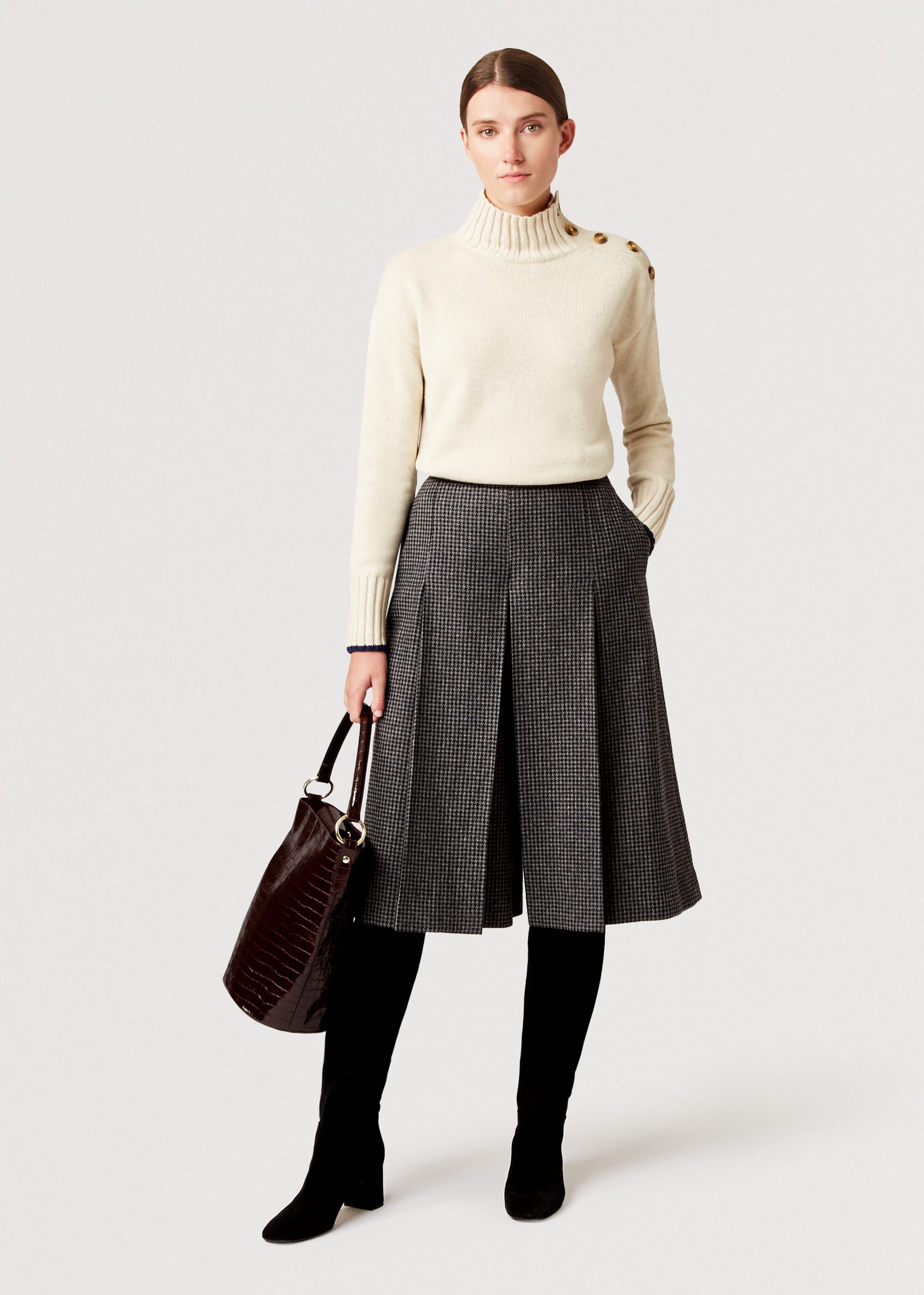 Hobbs sophia cheap court black
