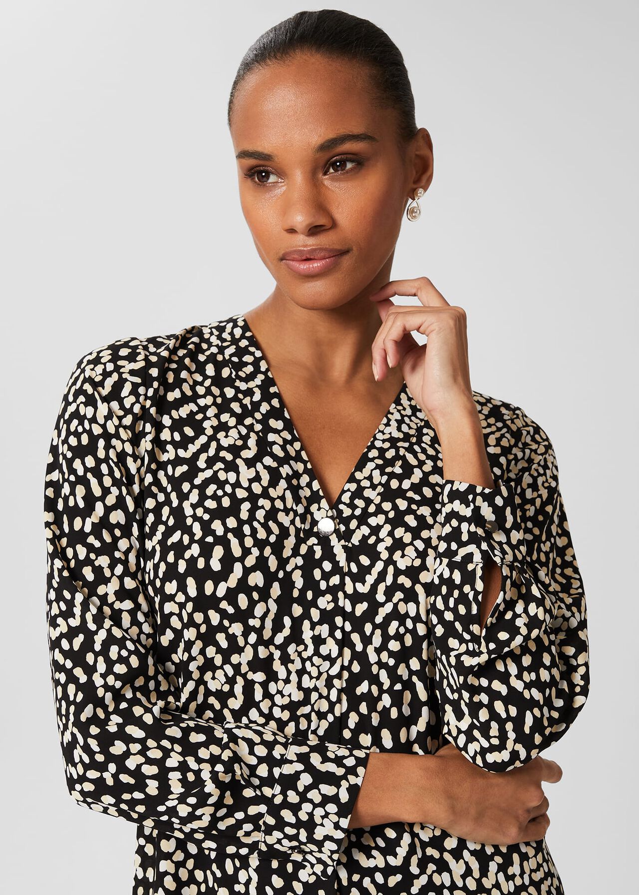 Nelle V Neck Blouse, Black Multi, hi-res