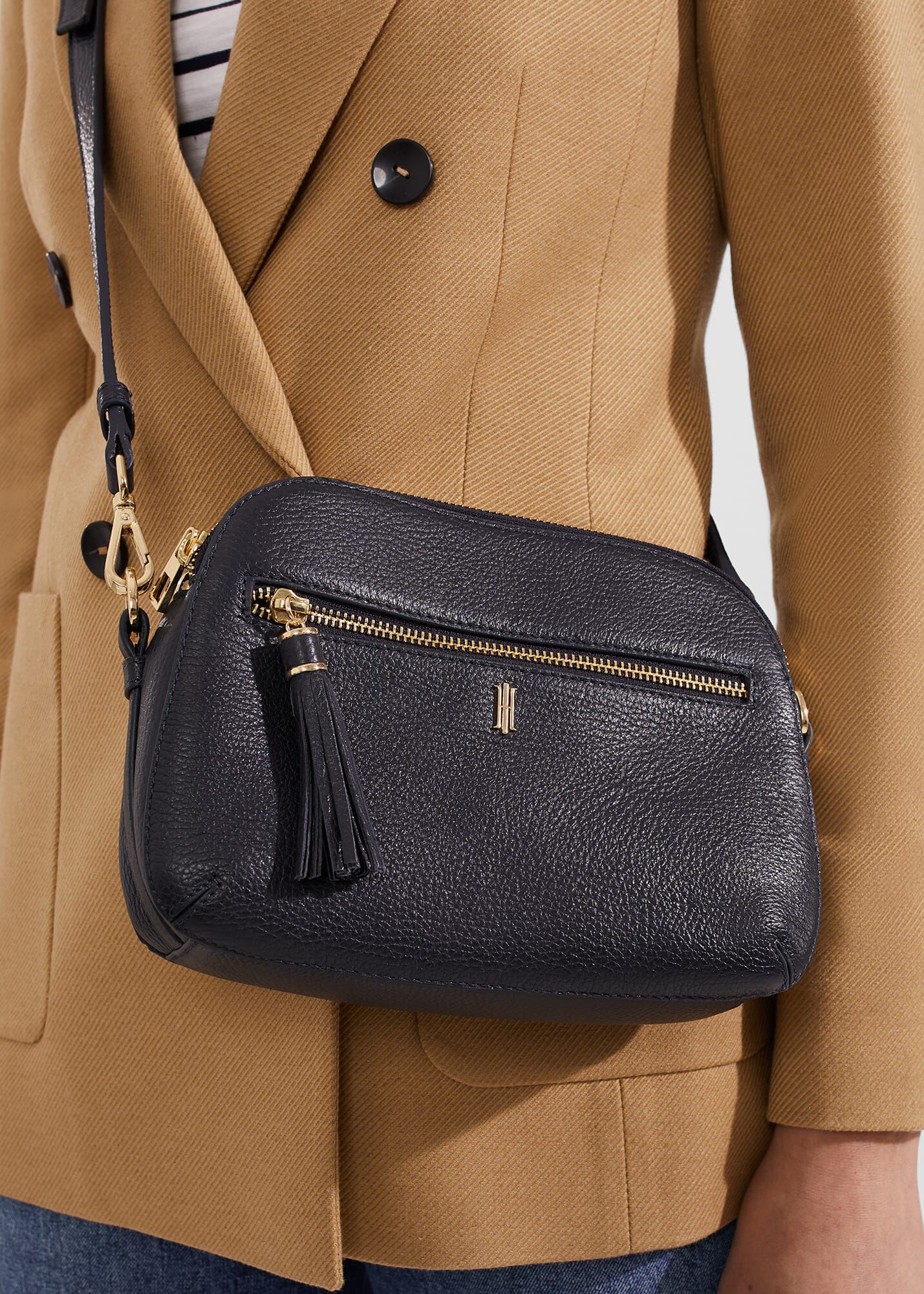 Hobbs online navy bag