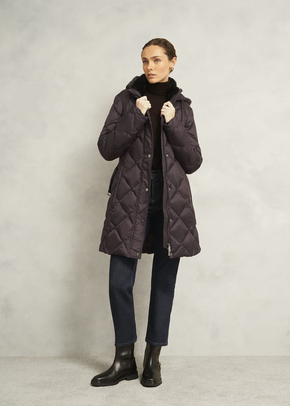 Lumi Puffer, Deep Brown, hi-res