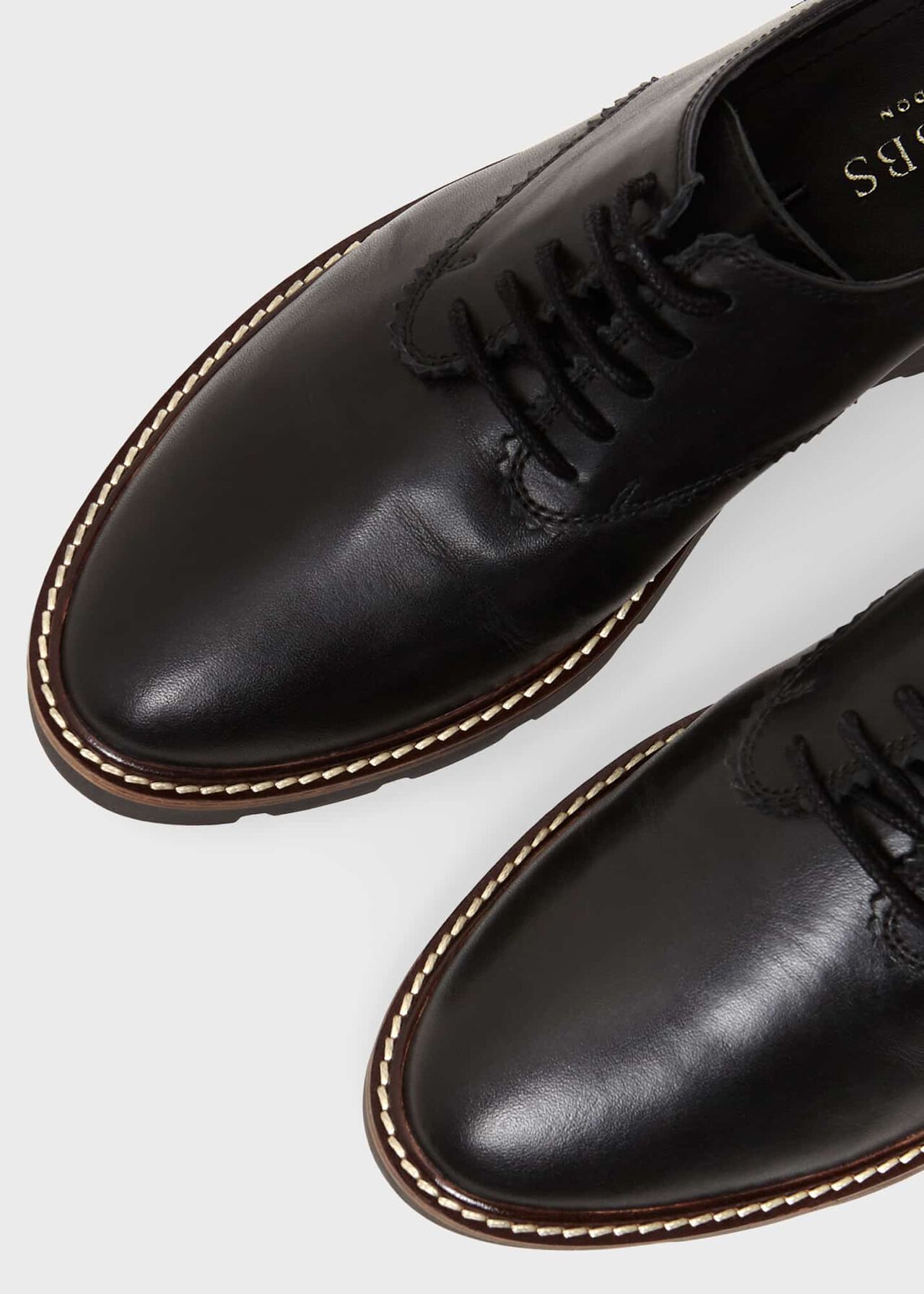 Chelsey Brogues, Black, hi-res