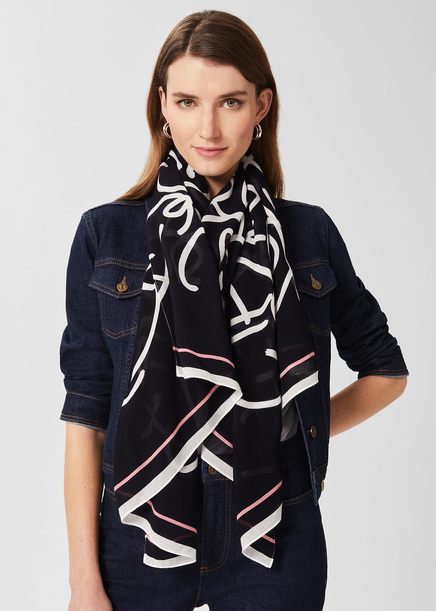hobbs silk scarf ToplantÄ±lar GOLDEN DELUXE HOTEL