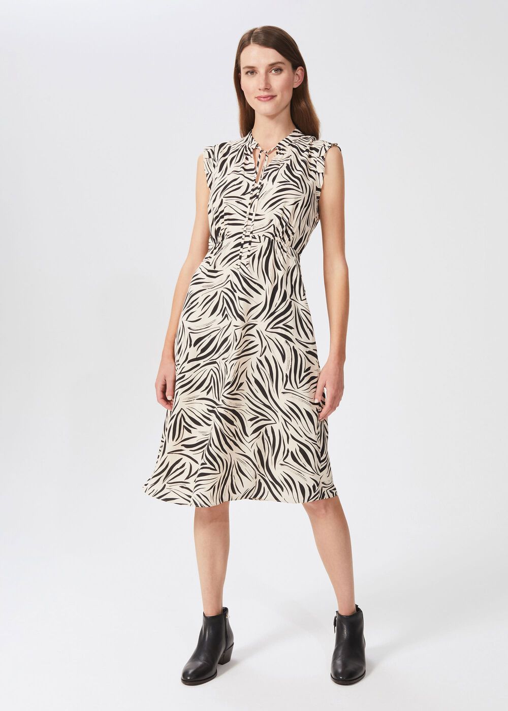 Petite Evangeline Printed Dress, Cream Black, hi-res