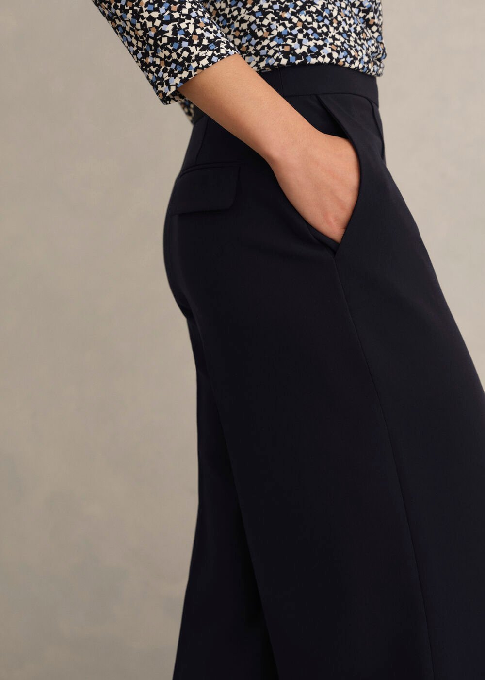 Eva Crop Pants, Navy, hi-res