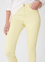 Gia Sculpting 7/8 Jeans, Light Yellow, hi-res