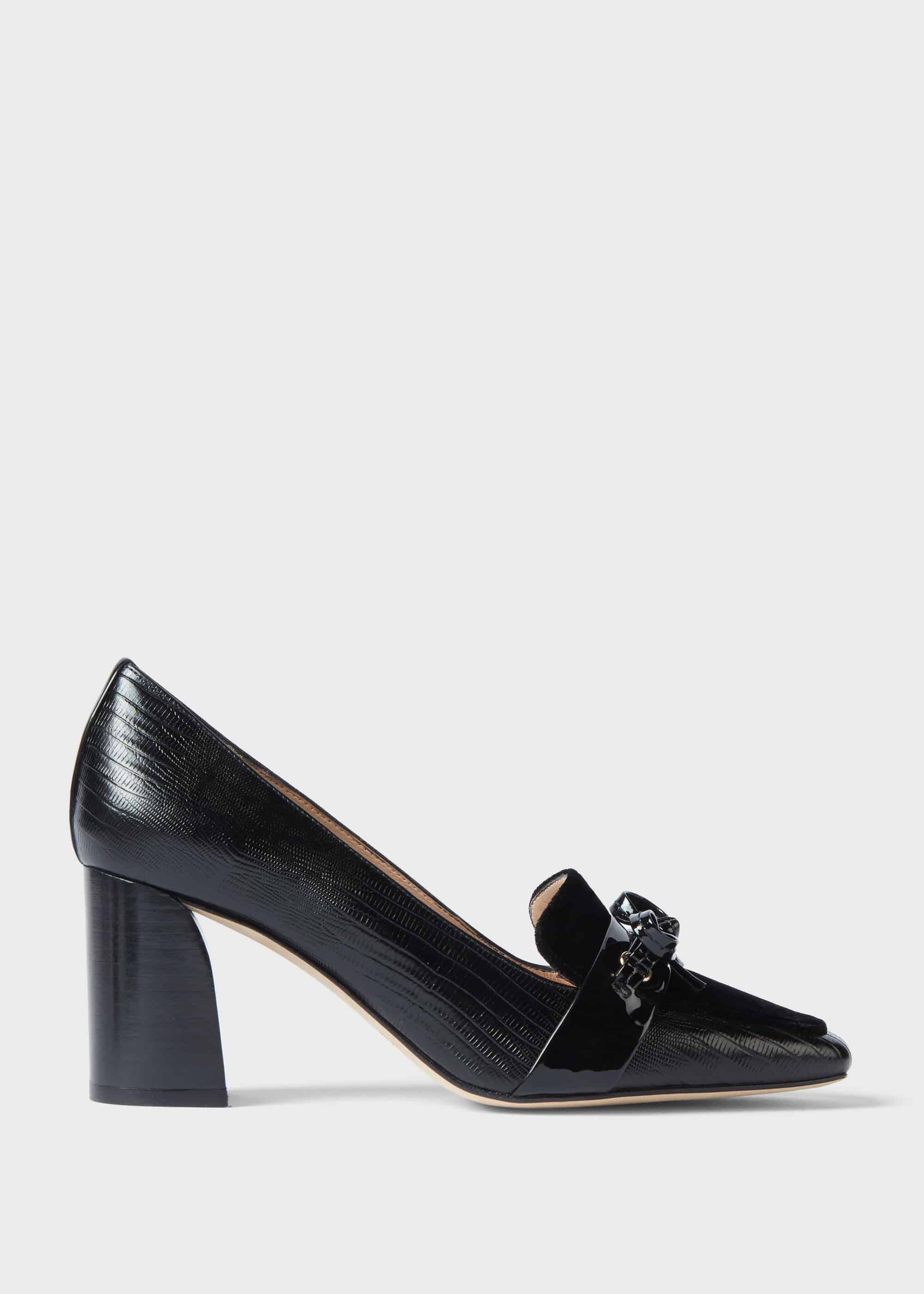 court shoes black