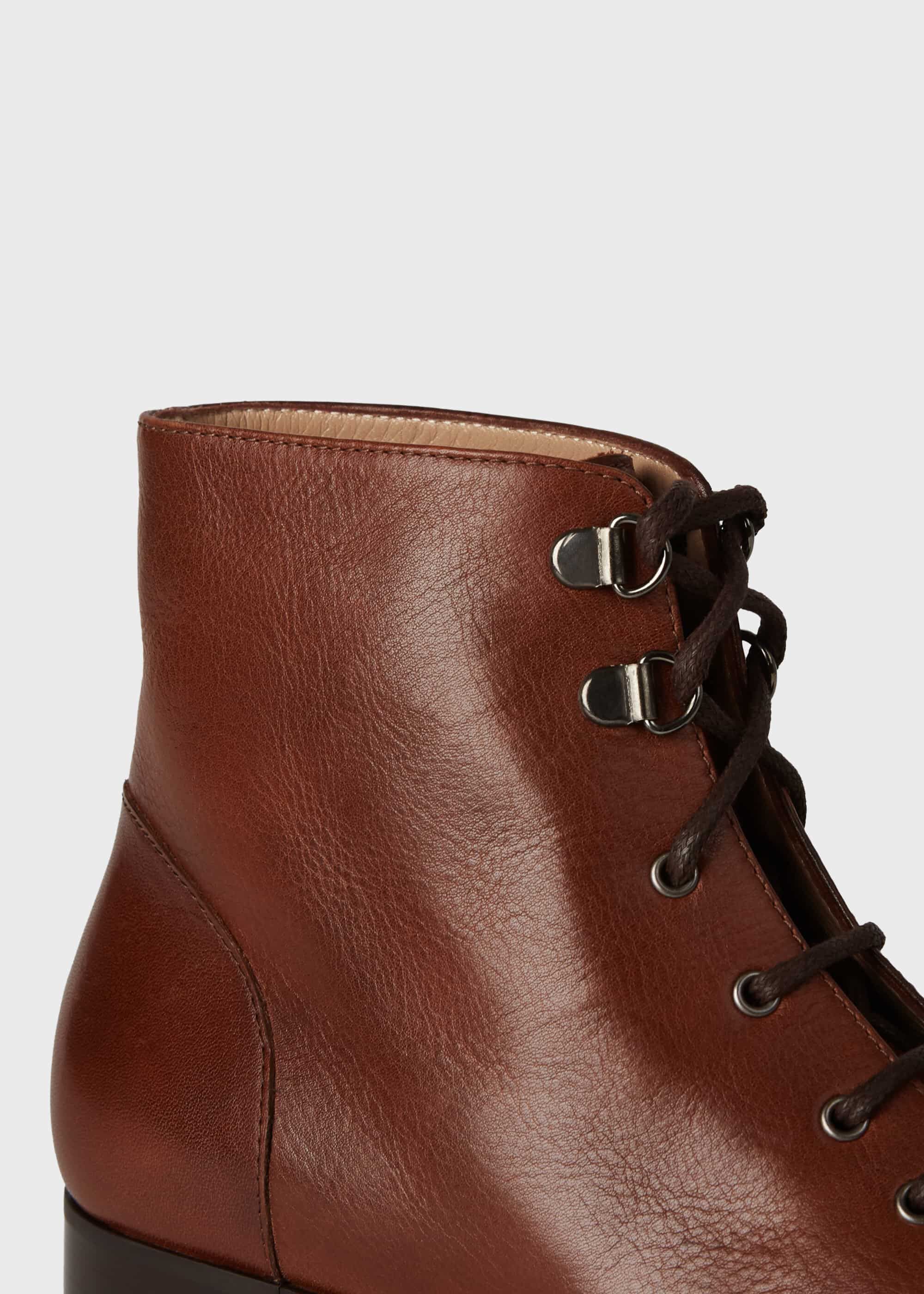 hobbs nicole boots