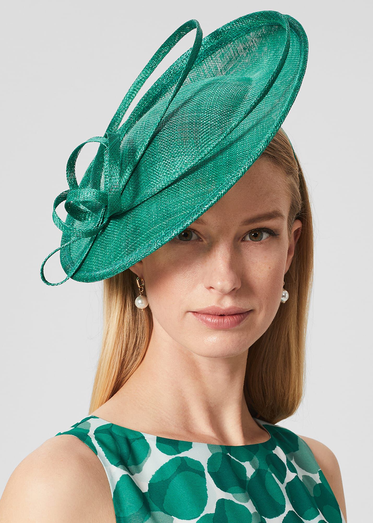 Green hats and fascinators discount