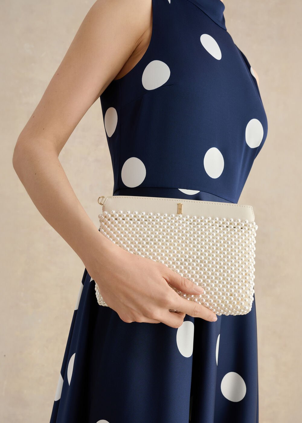 Catherine Pearl Wrist, Warm Ivory, hi-res