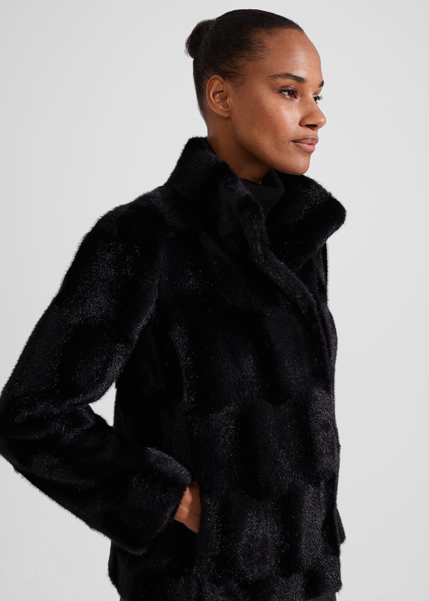 非常に高い品質 Andrea | US Hobbs | Coat Fur Faux ジャケット・アウター