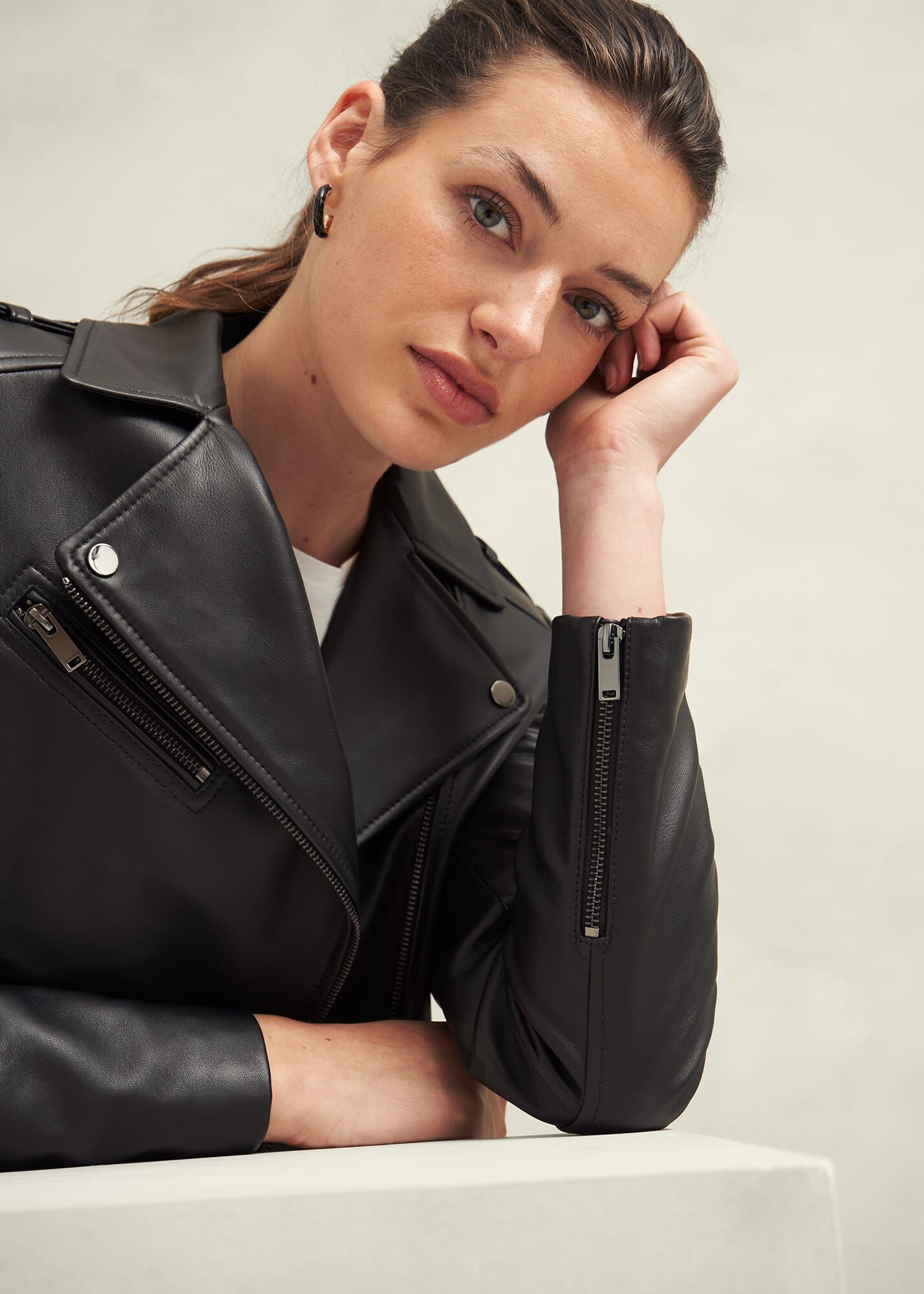 【Hobbs London】英国発！ Nory ジャケット ブラック Hobbs London Darby Leather Jacket - Black | Editorialist