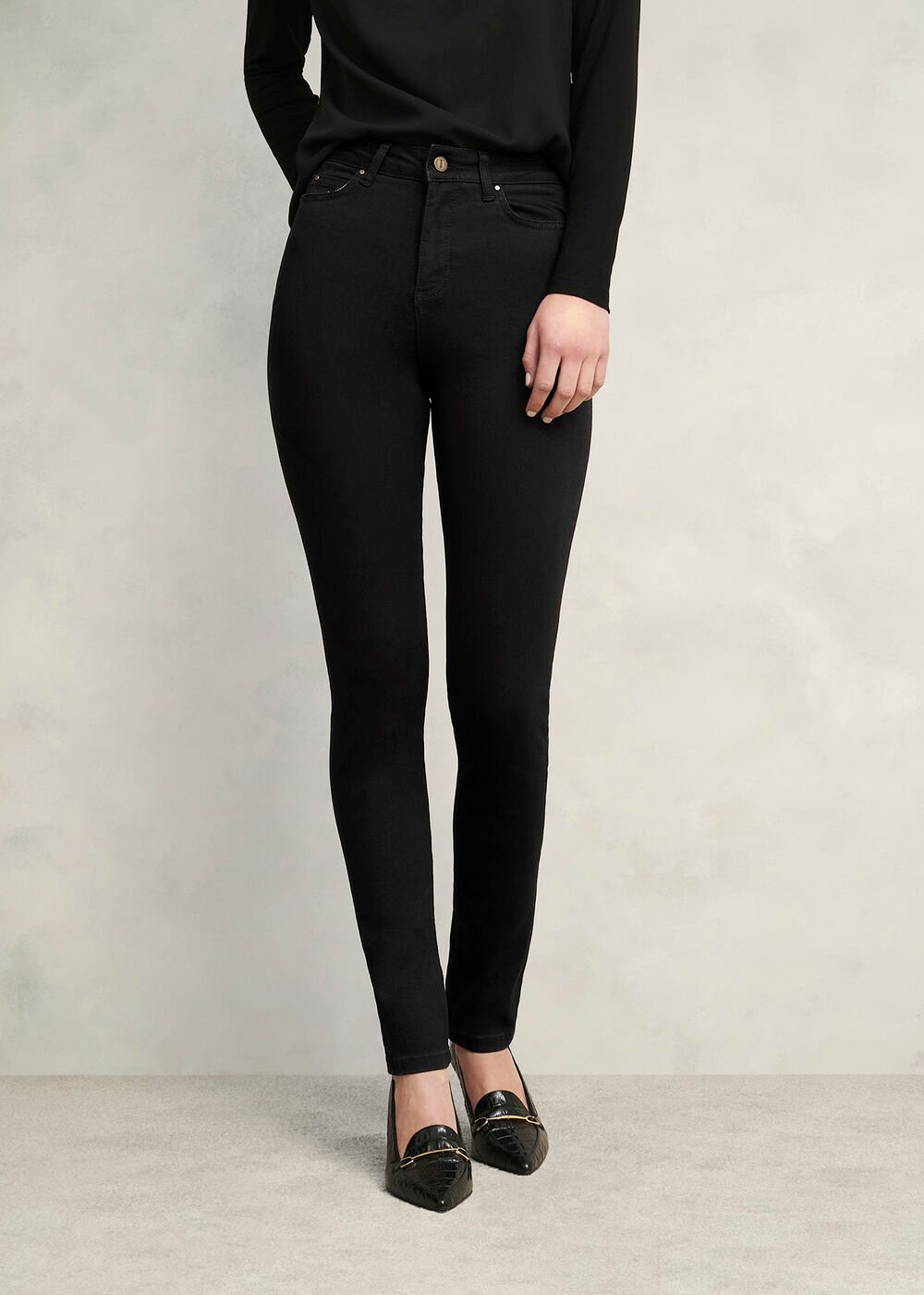 Gia Sculpting Jeans, Black, hi-res
