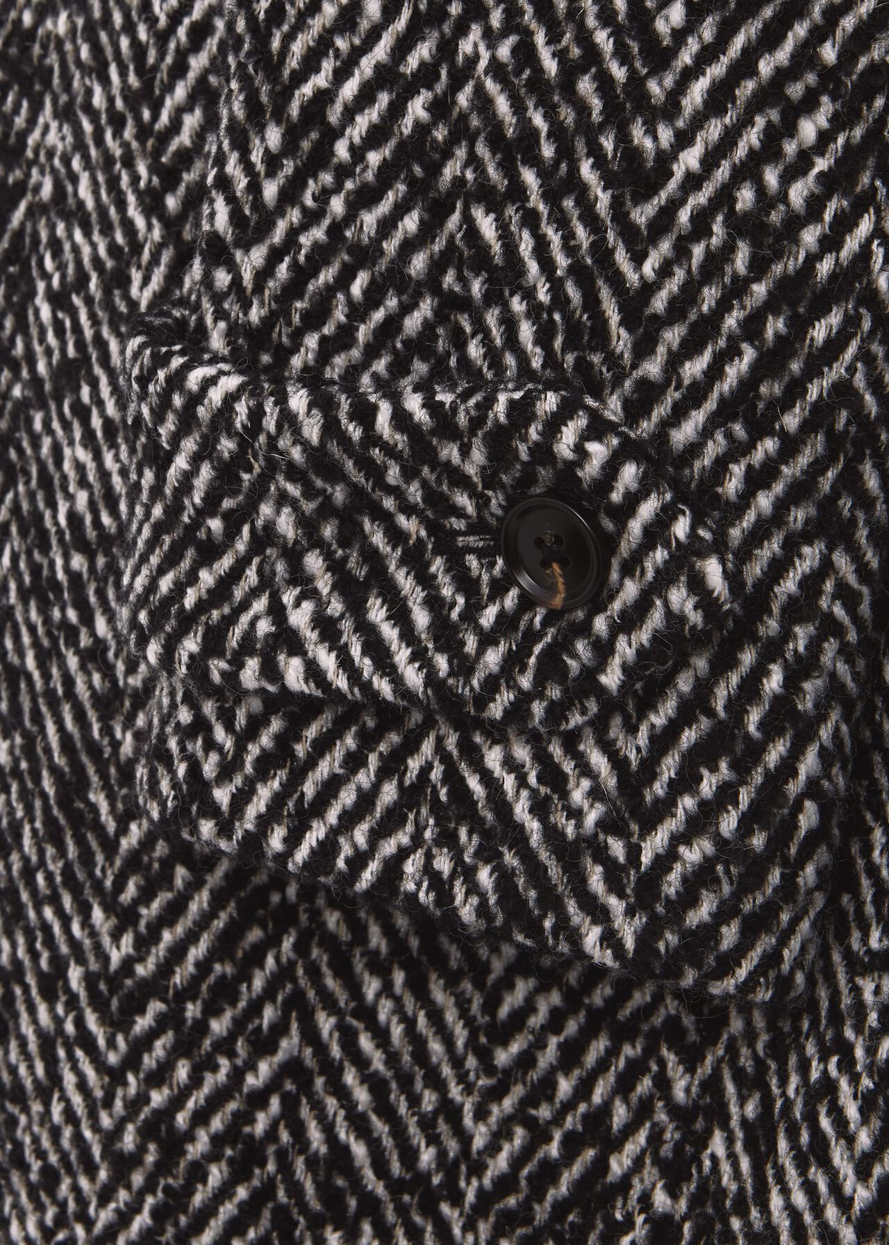 Carmen Herringbone Coat With Wool