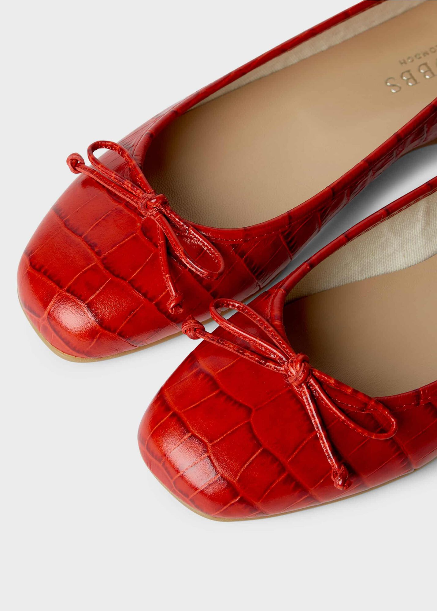 hobbs prior ballerina pumps