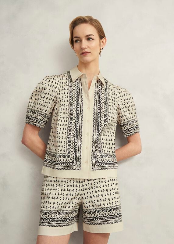 Suri Shorts