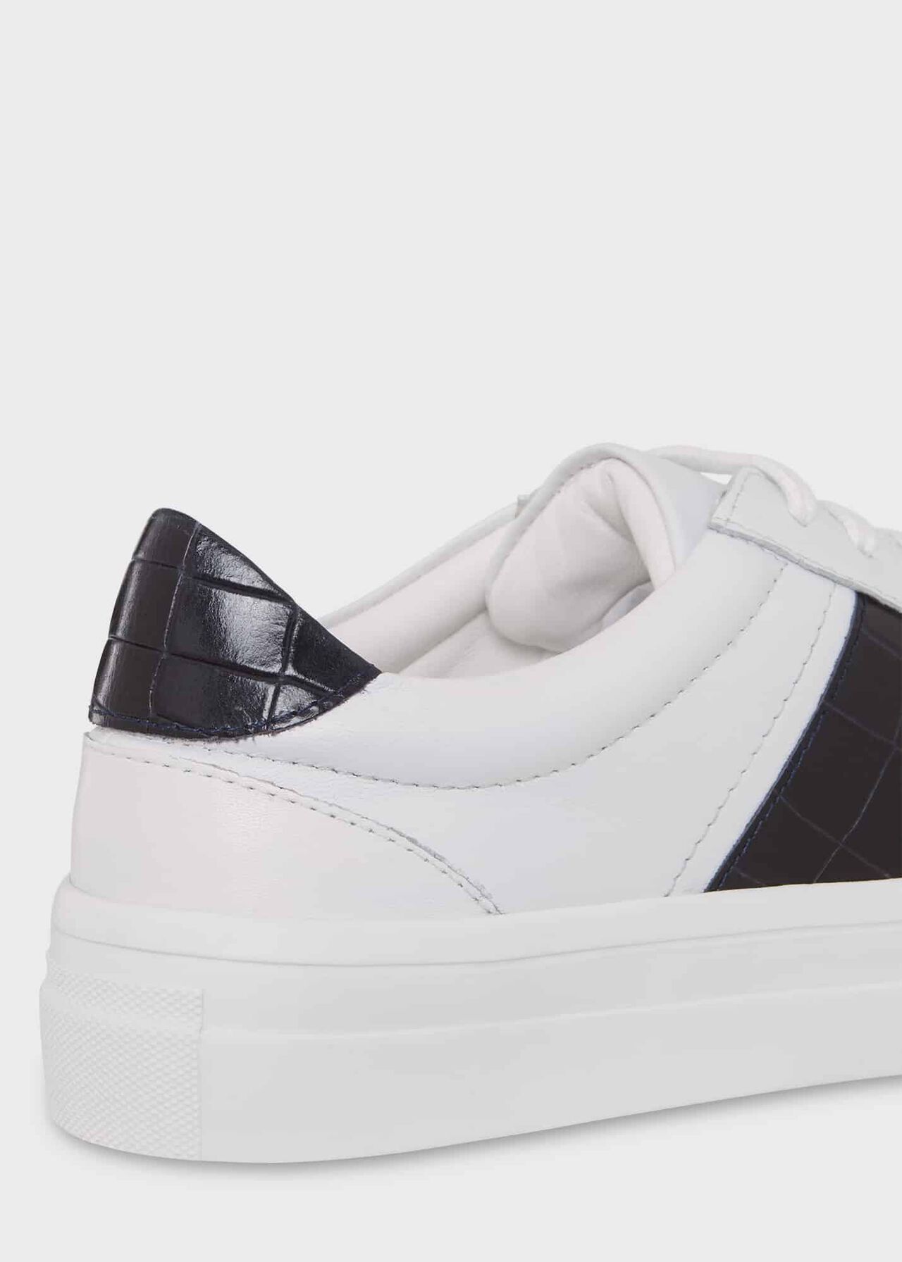 Victoria Trainers, White, hi-res