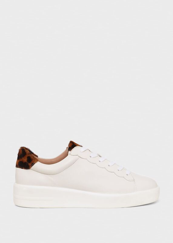 Mollie Trainer