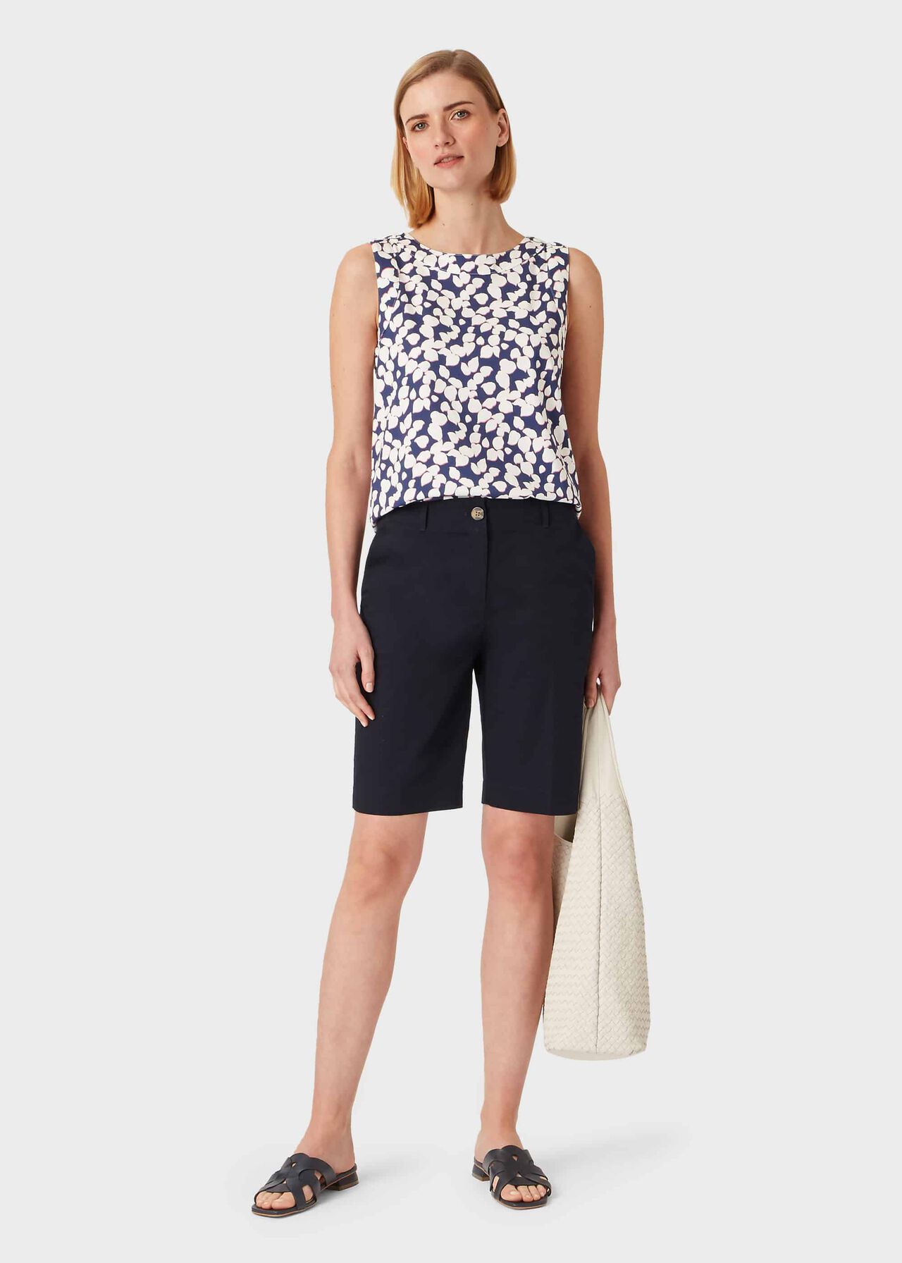 Tulip Cotton Blend Shorts With Stretch, Navy, hi-res