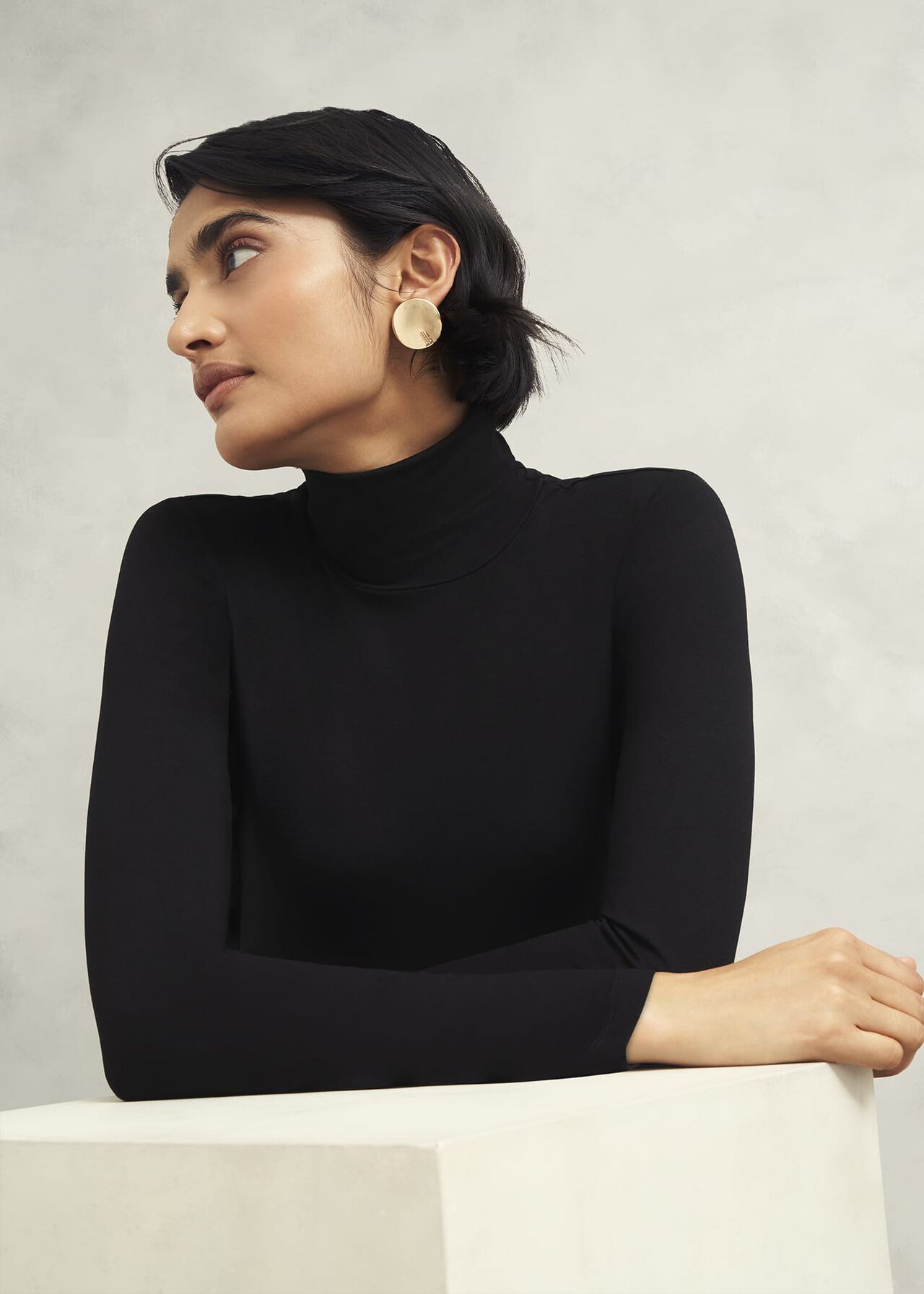 Mischa Turtle Neck, Hobbs Black, hi-res