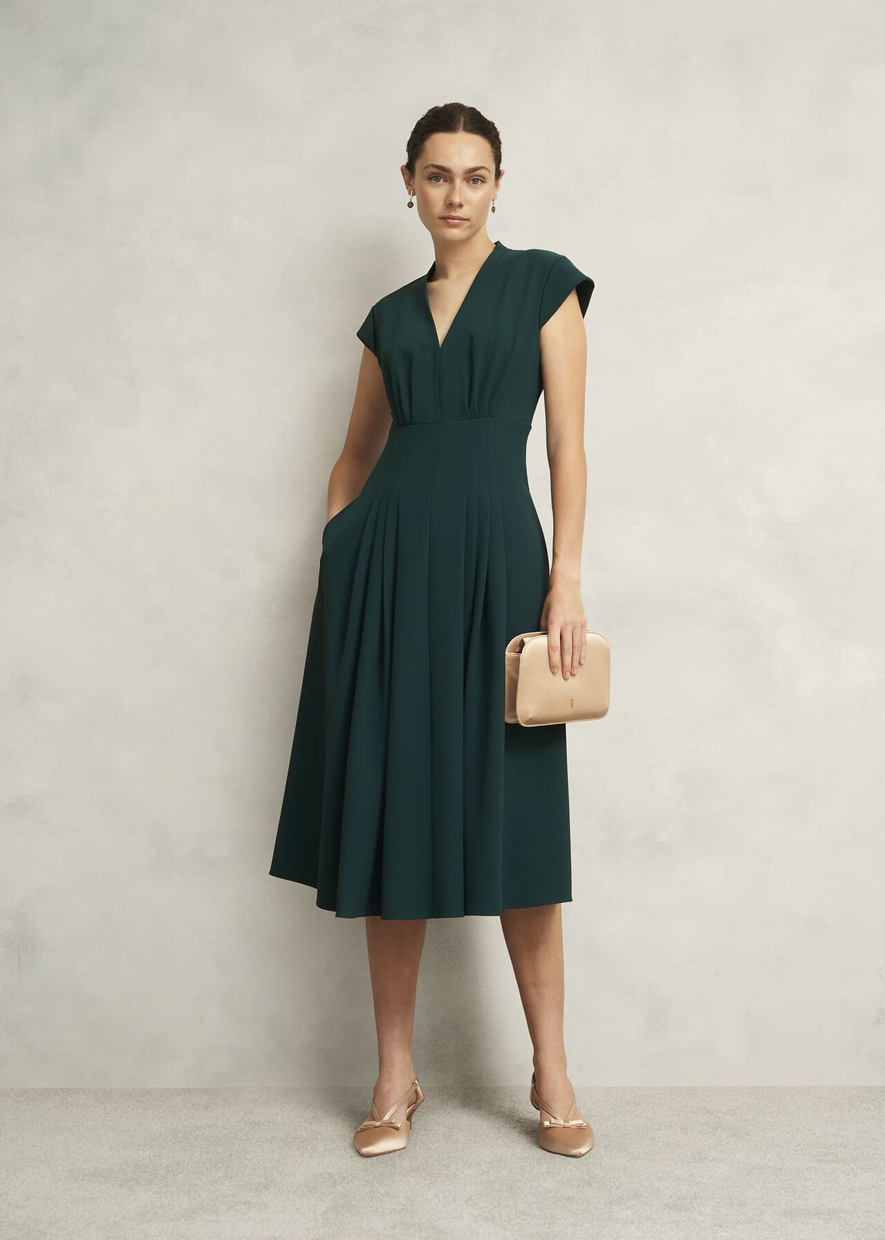 Sophie V Neck Pintuck Dress, Ponderosa Green, hi-res