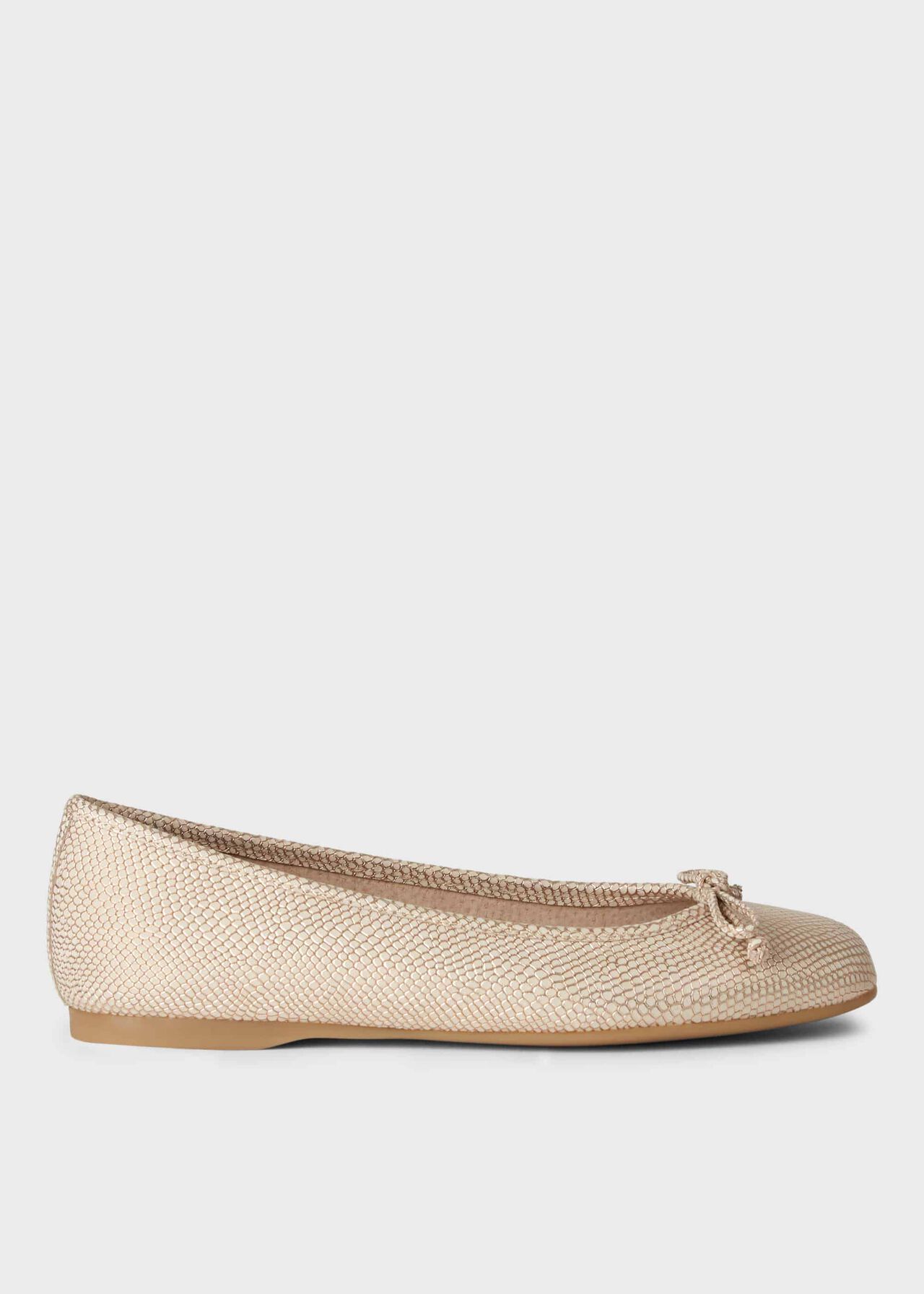 hobbs prior ballerina pumps