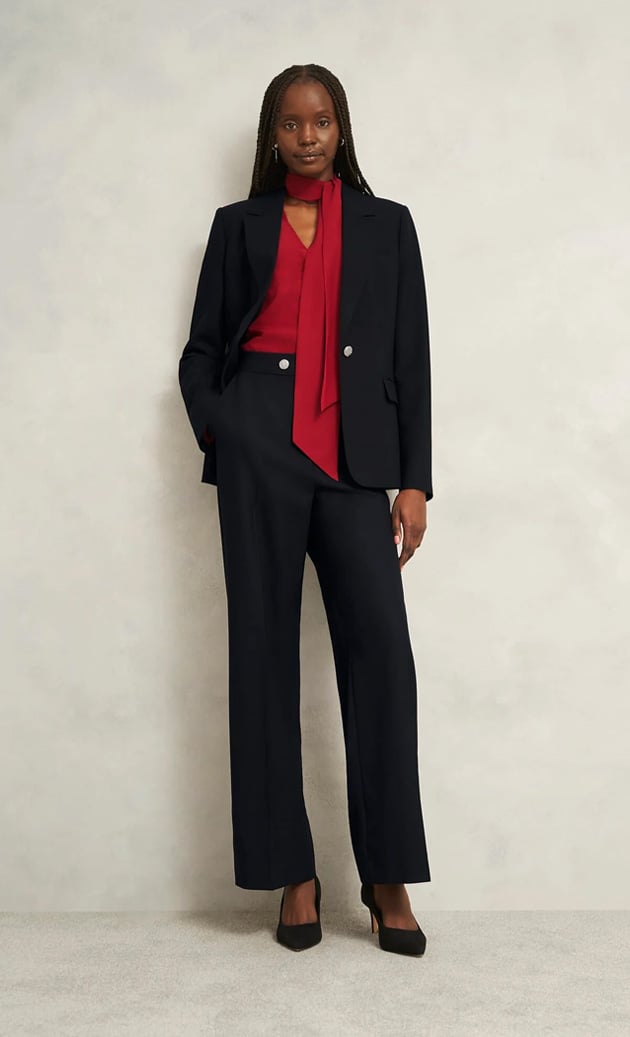 A gallery of six product images of Hobbs.