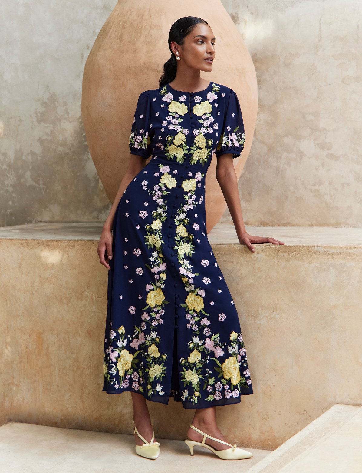Hobbs occasionwear.