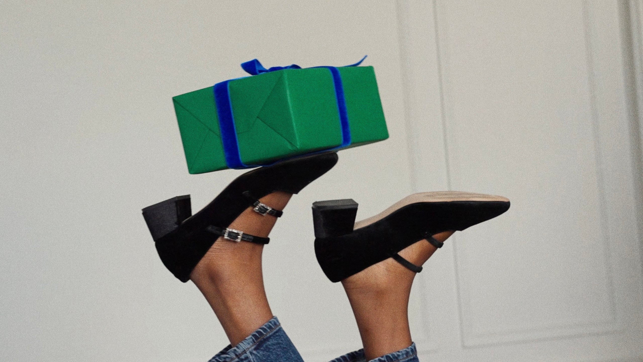 Hobbs Black Friday Event