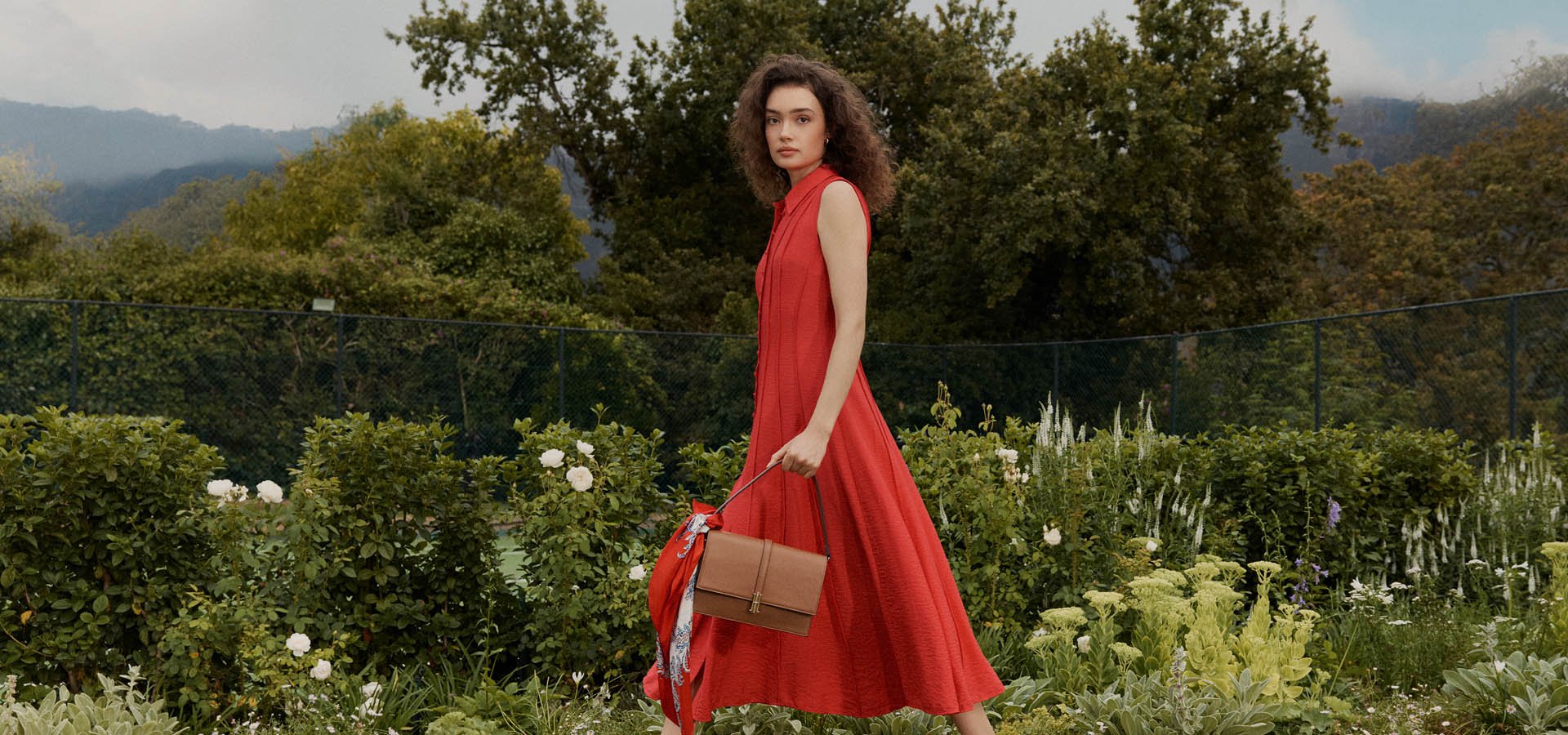 A GOOD DRESS IS EVERYTHING