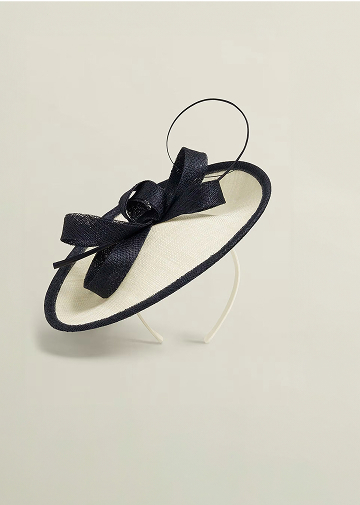 A gallery of six product images of Hobbs fascinators.