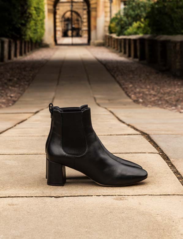 Hobbs women's fashion shoes.