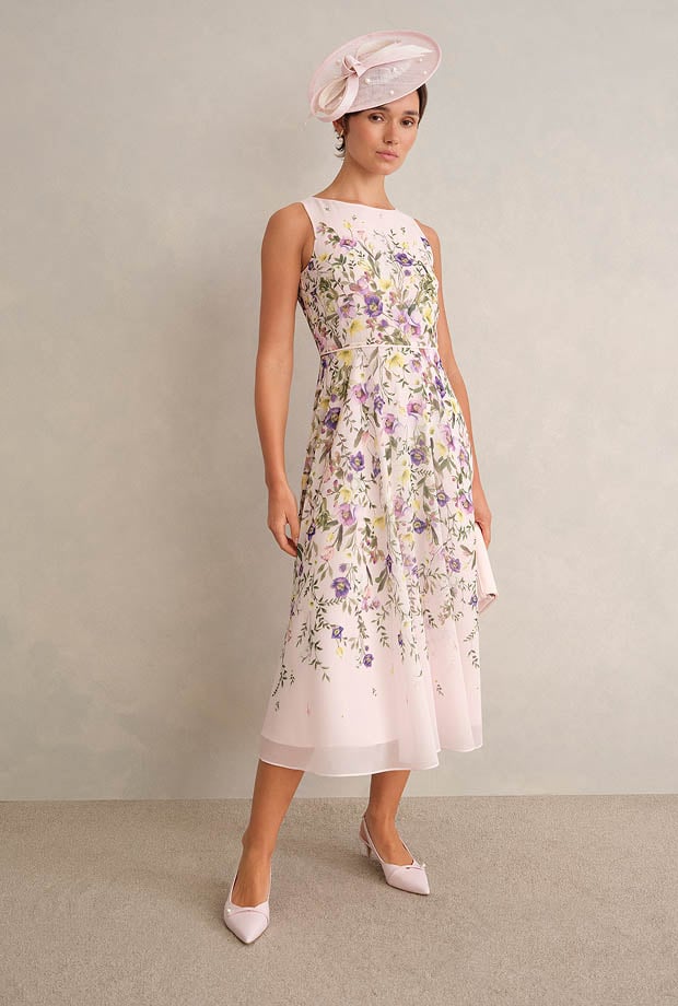 A gallery of six product images of Hobbs fascinators.