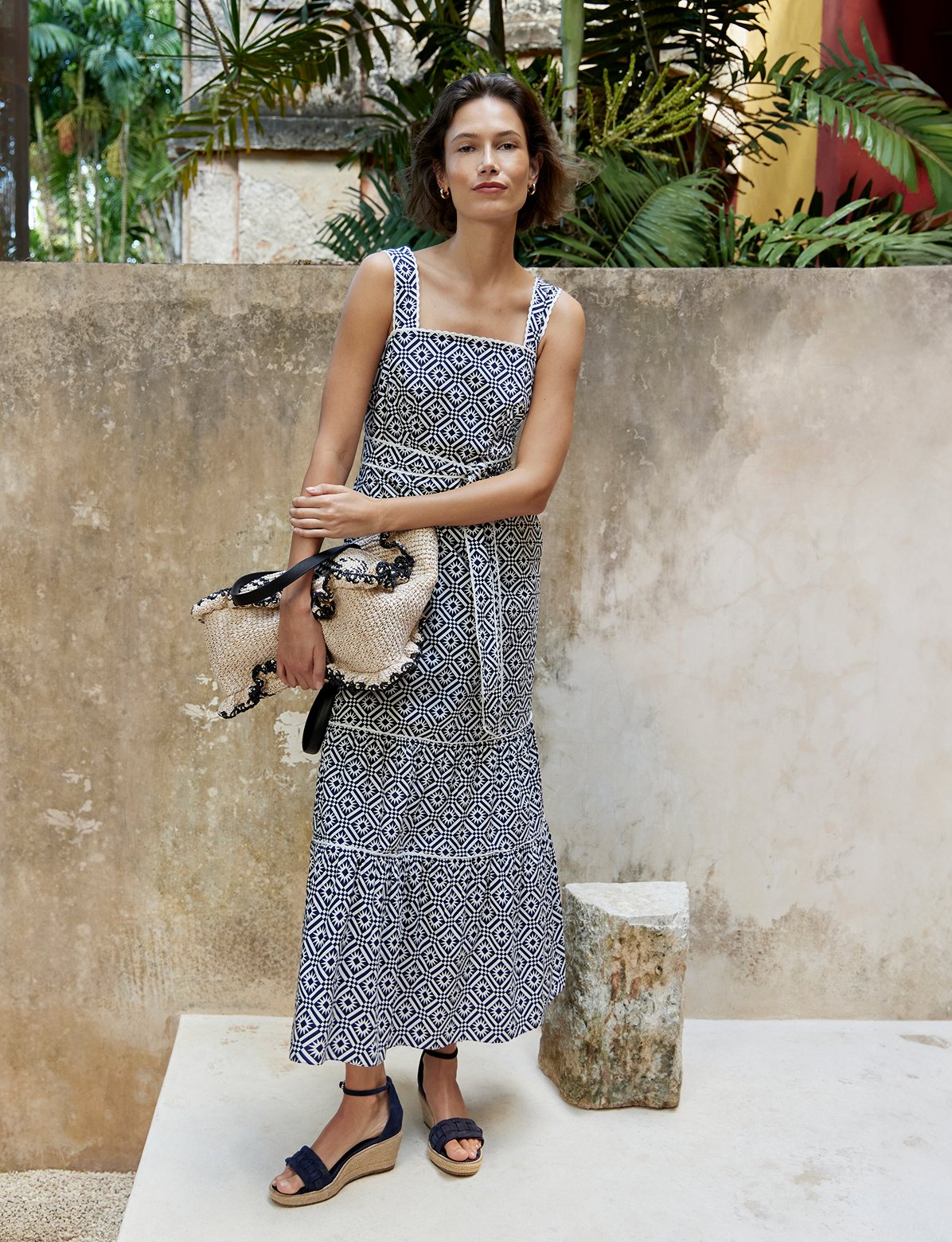 Hobbs Summer Clothing