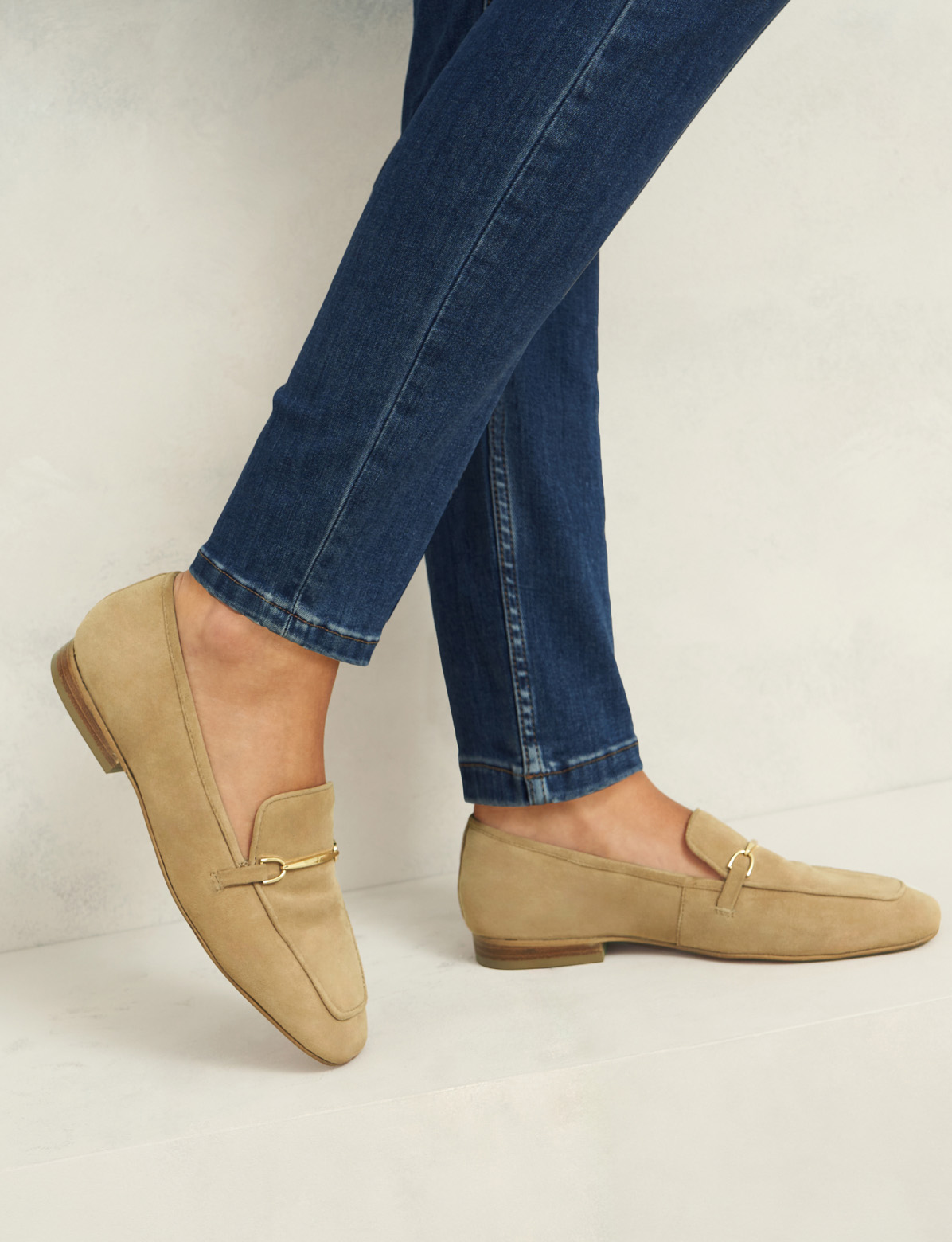 HOBBS FLAT SHOES
