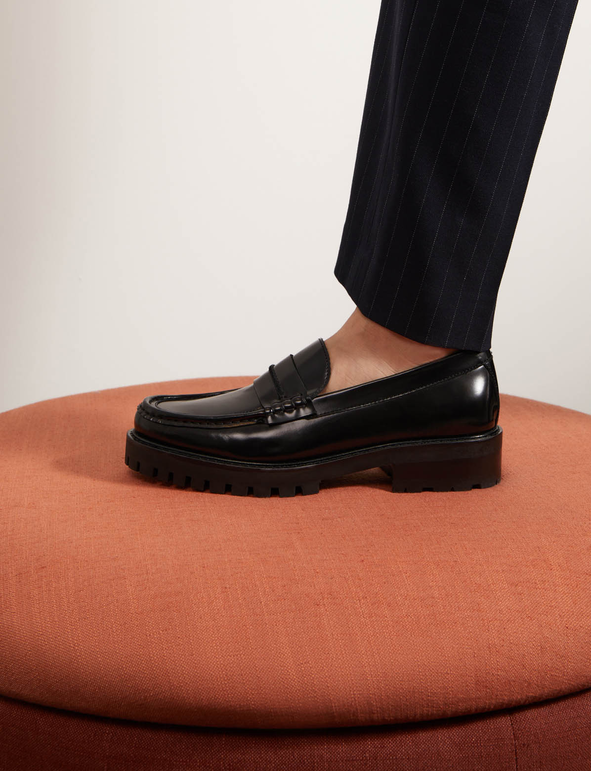 retail vintage clothing