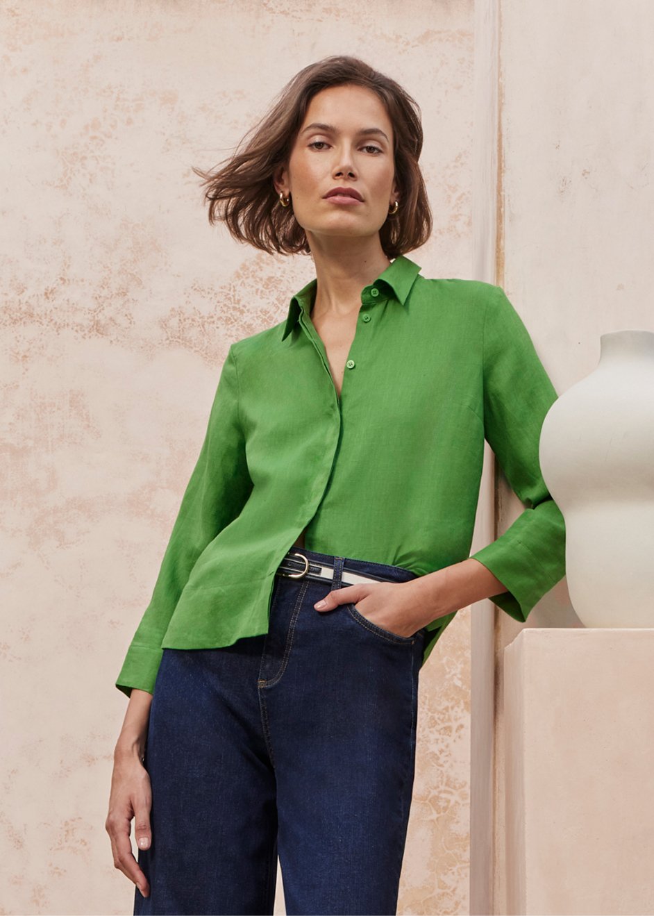Hobbs Tops
