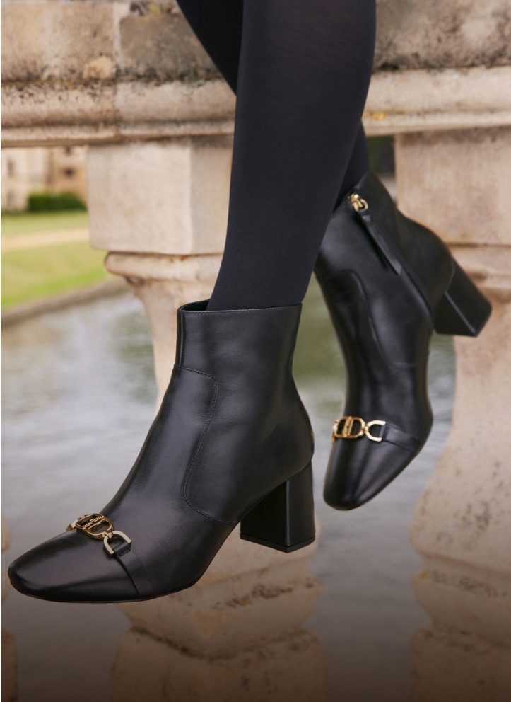 Hobbs London Women's Clothing Luxury British Fashion